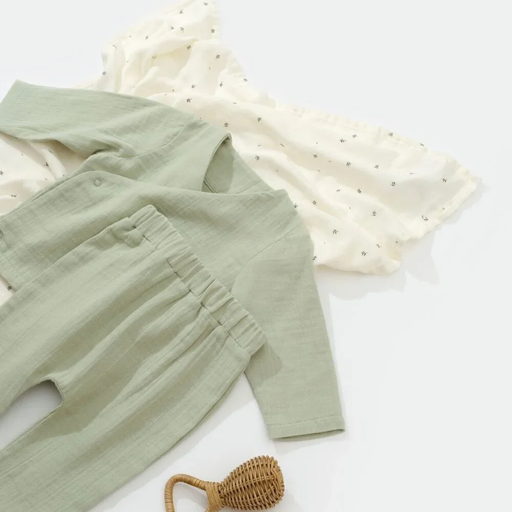 Organic Cotton Baby Outfit Set - Picture 5 of 7